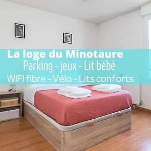 La Loge Du Minotaure, Parking Et Bureaux Apartamento